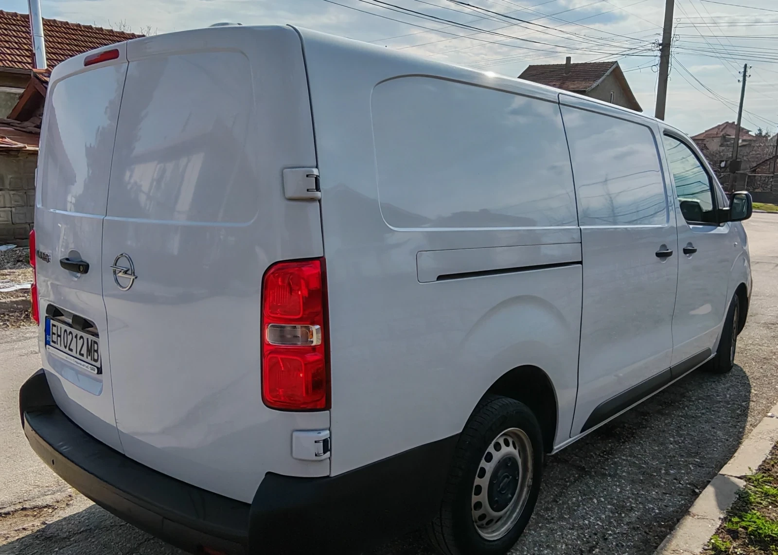Opel Vivaro, снимка 5 - Бусове и автобуси - 54229159