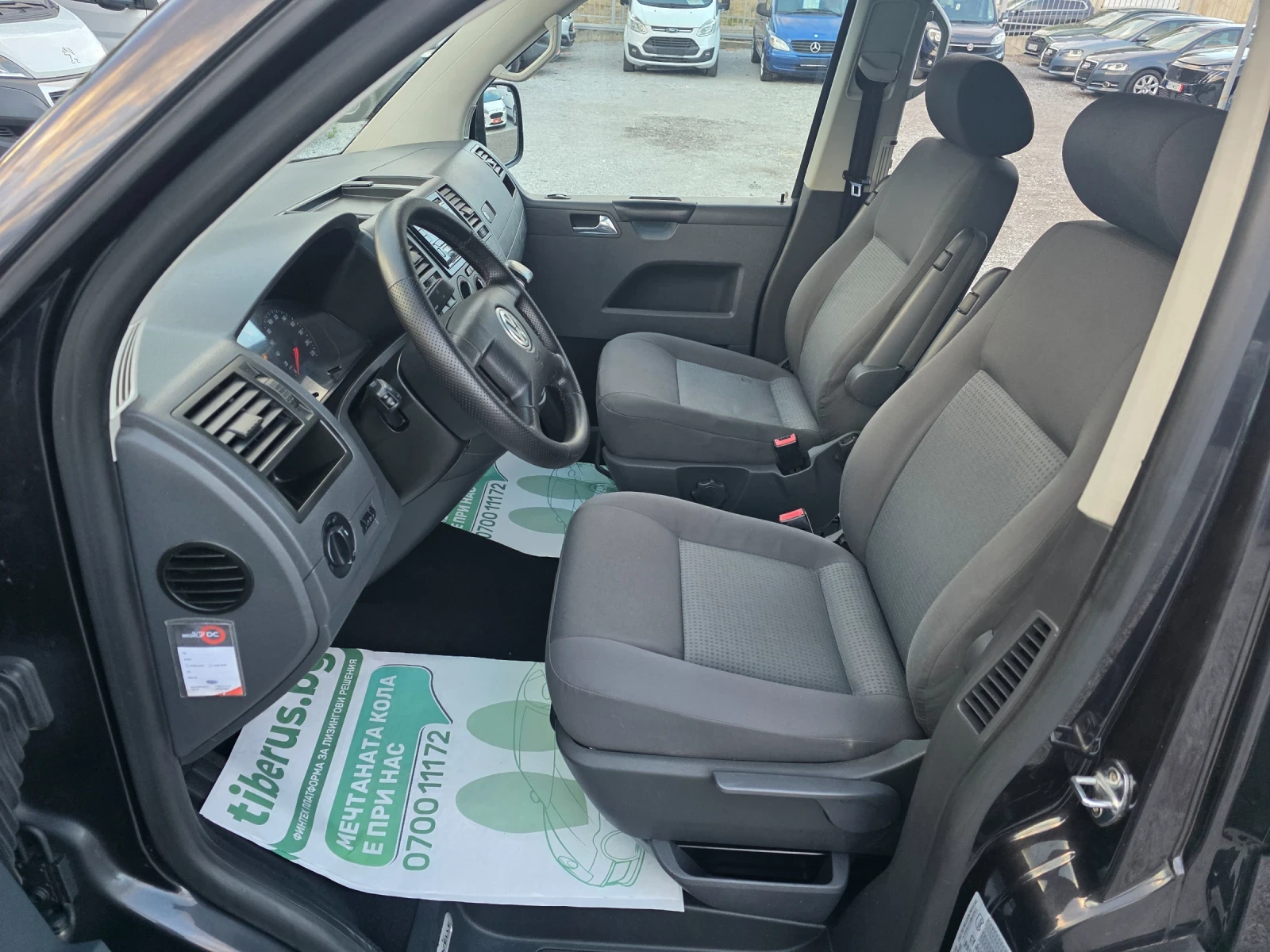VW Caravelle 2.5tdi, снимка 11 - Бусове и автобуси - 56227033