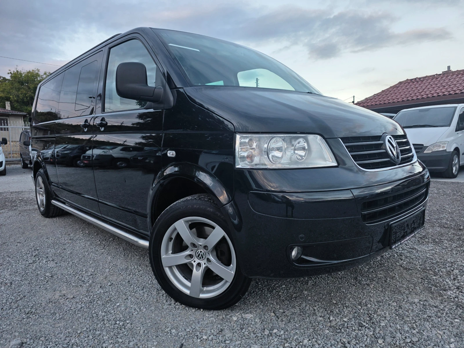 VW Caravelle 2.5tdi, снимка 3 - Бусове и автобуси - 56227033