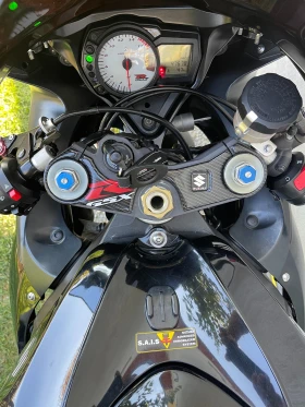 Suzuki Gsxr | Mobile.bg    4