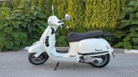 ������ Vespa Sprint
