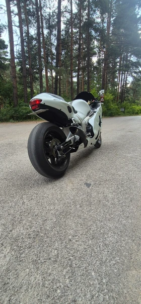 Suzuki Hayabusa | Mobile.bg � ����� ������ 3