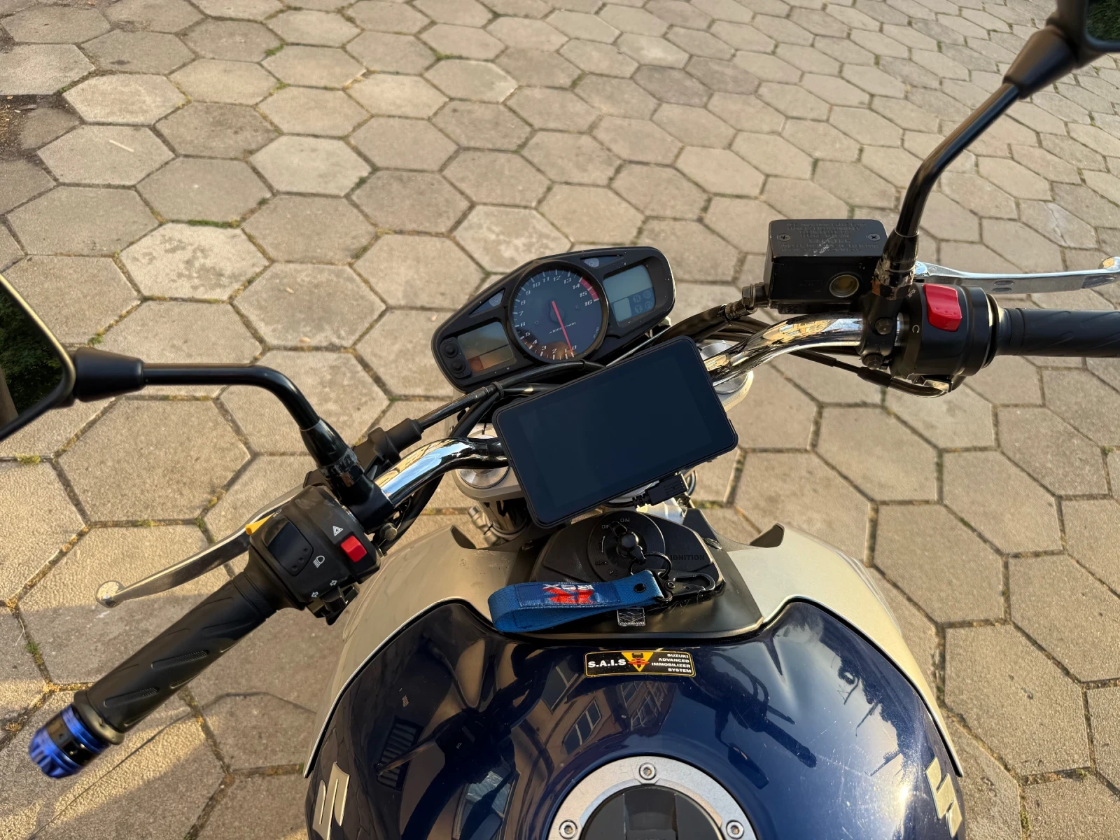 Suzuki Gsr 600, снимка 3 - Мотоциклети и мототехника - 55105508