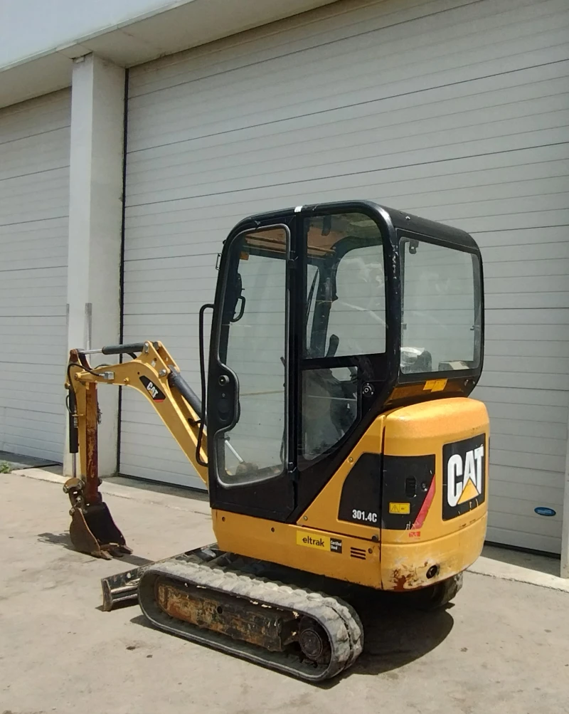 Багер Cat 301.4C, снимка 3 - Индустриална техника - 47534666