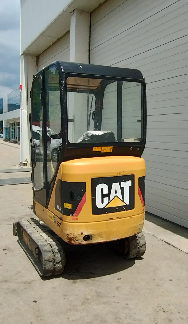 Багер Cat 301.4C, снимка 7 - Индустриална техника - 47534666