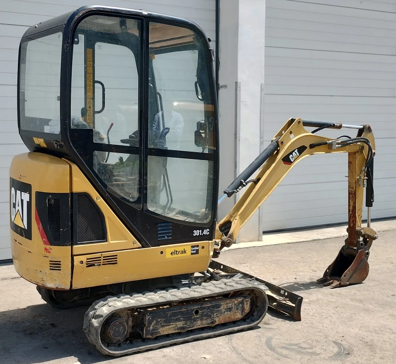Багер Cat 301.4C, снимка 4 - Индустриална техника - 47534666