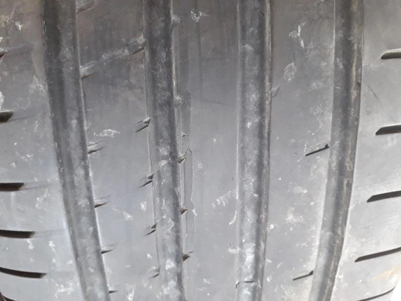 Гуми Летни 245/45R17, снимка 4 - Гуми и джанти - 25407421