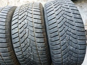 Гуми Зимни 225/55R17, снимка 3 - Гуми и джанти - 38426988