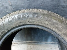 Гуми Зимни 225/55R17, снимка 5 - Гуми и джанти - 38426988