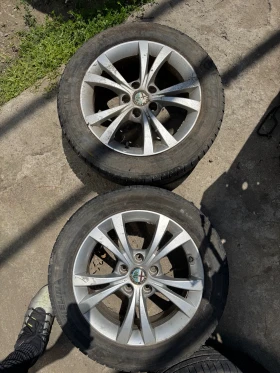 ���� � ������ 205/55R16 �� Alfa Romeo Giulietta | Mobile.bg � ����� ������ 1