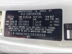 Kia Carnival MPV EX, снимка 13