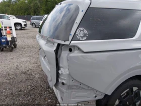 Kia Carnival MPV EX, снимка 9