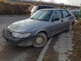  Saab 900