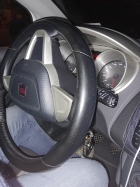 Seat Ibiza, снимка 6 - Автомобили и джипове - 45406945
