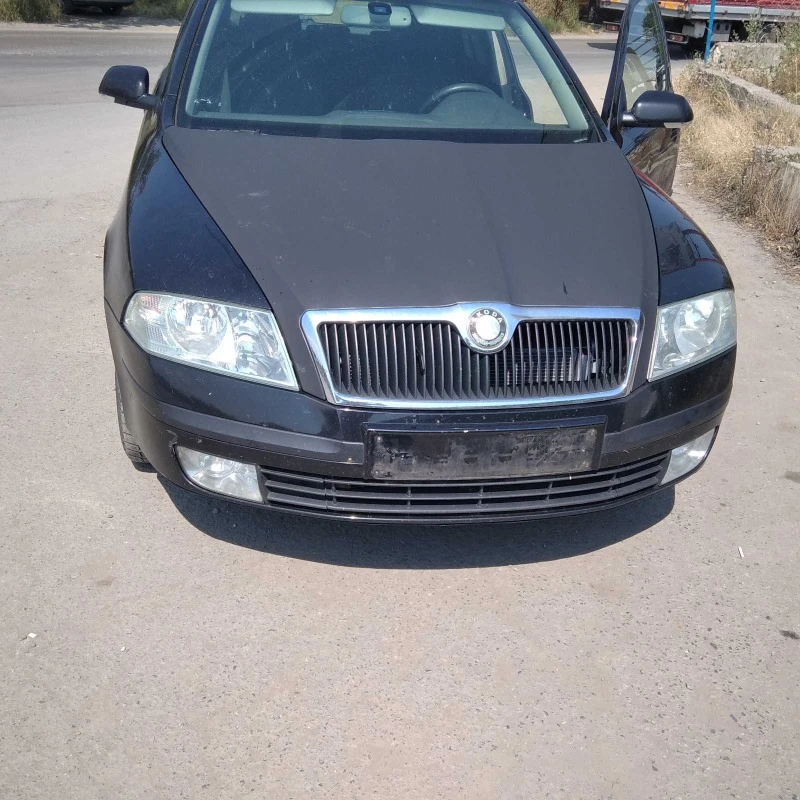 Skoda Octavia 2.0TDI, снимка 1 - Автомобили и джипове - 41758932