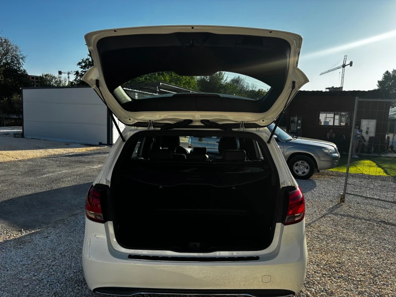 Mercedes-Benz B 180 Нов внос Италия, снимка 4 - Автомобили и джипове - 48811953