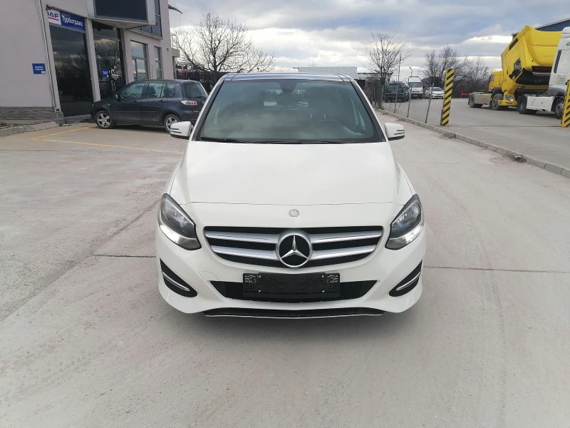 Mercedes-Benz B 180, снимка 1 - Автомобили и джипове - 43988511