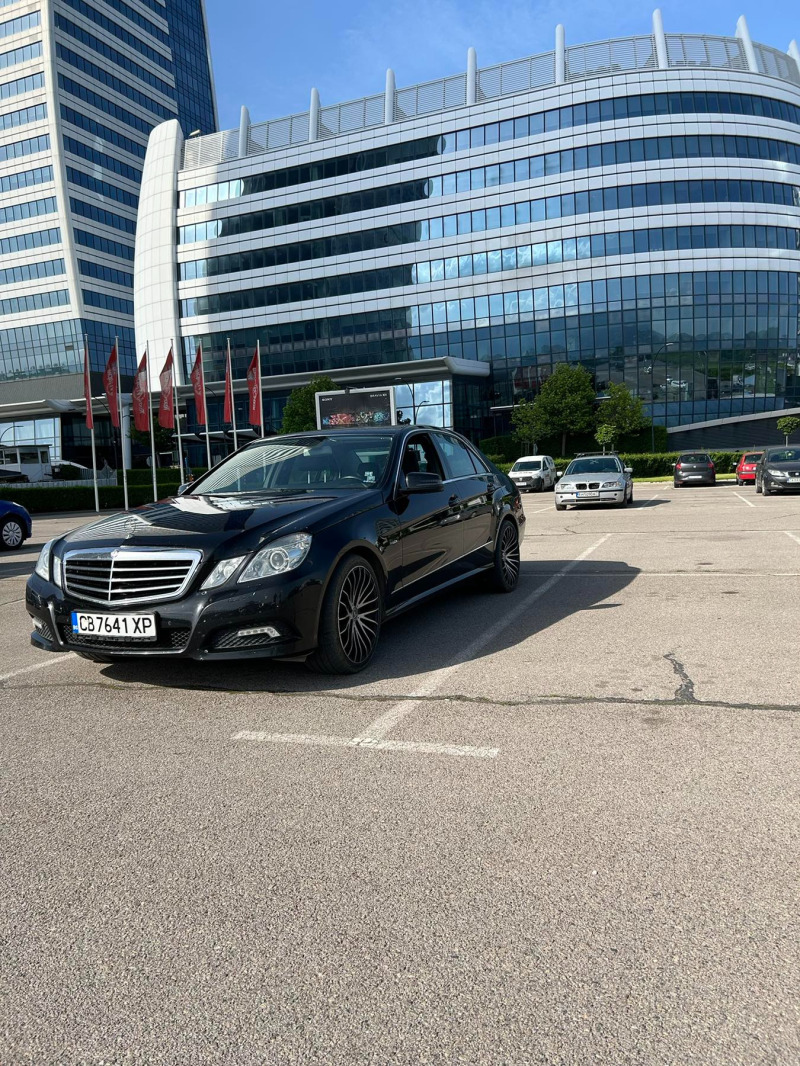 Mercedes-Benz E 200 220CDI, снимка 1 - Автомобили и джипове - 45804074