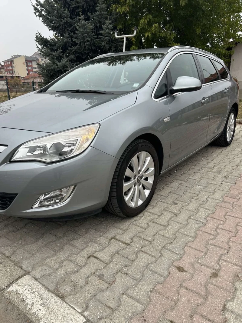 Opel Astra 1.7CDTI ИТАЛИЯ!, снимка 2 - Автомобили и джипове - 47823833