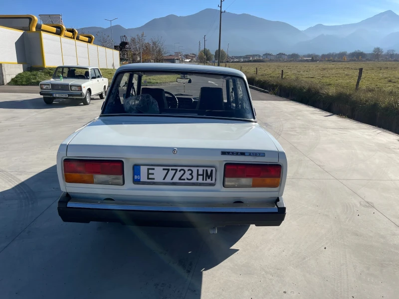 Lada 2107 5 скорости, снимка 5 - Автомобили и джипове - 48466218