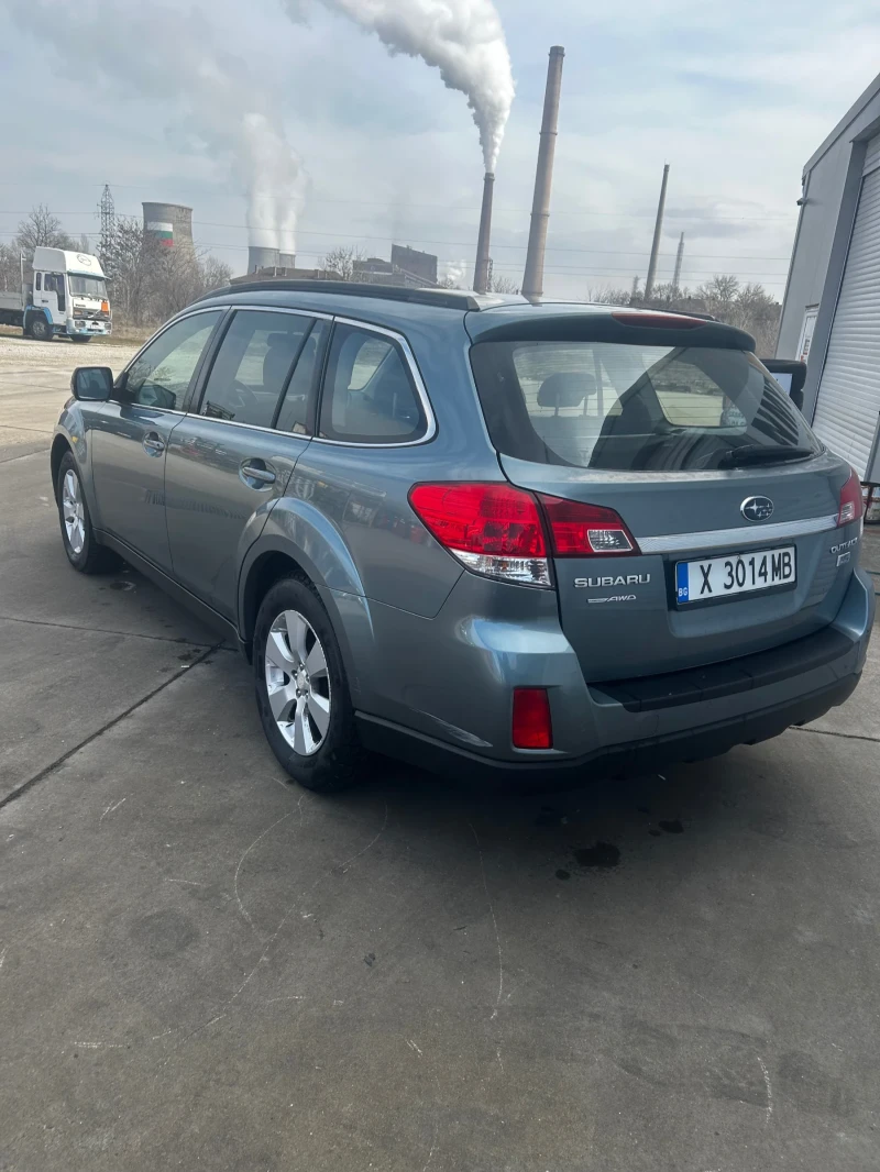 Subaru Outback 2.0, снимка 6 - Автомобили и джипове - 48911957