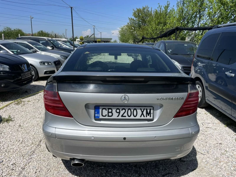 Mercedes-Benz C 200 Kompressor, снимка 7 - Автомобили и джипове - 52558412