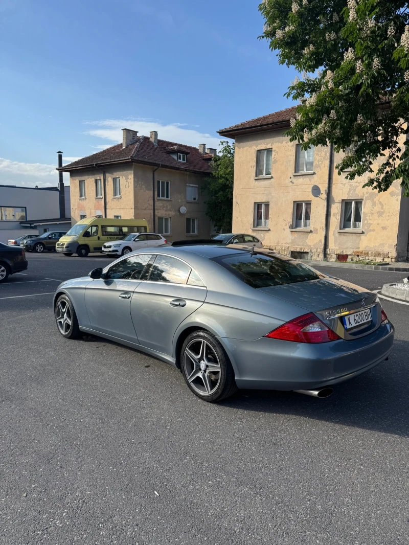 Mercedes-Benz CLS 500 Keyless&Go/7-G-tronic/harman&kardon/DVD/TV/GAS, снимка 2 - Автомобили и джипове - 52388293