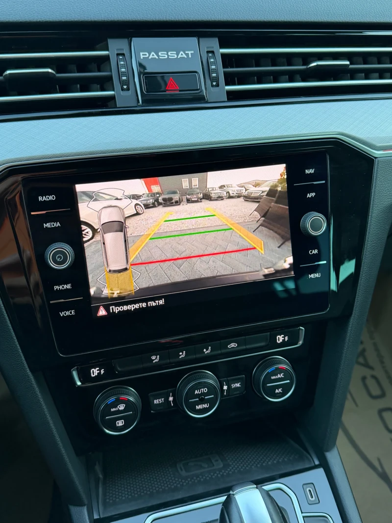 VW Passat Фул Лед топ!Нов внос от Белгия!, снимка 12 - Автомобили и джипове - 52737929