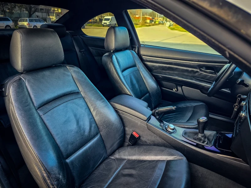 BMW 325 = M-Packet= ГАЗ= КОЖА= NAVI= 6скорости= , снимка 8 - Автомобили и джипове - 52742102