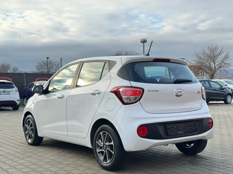 Hyundai I10 NAVI SERVIZ , снимка 3 - Автомобили и джипове - 52913875
