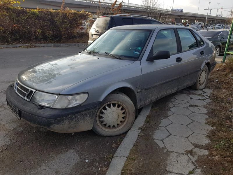 Saab 900 2,3i ЗА ЧАСТИ, снимка 1 - Автомобили и джипове - 49209867