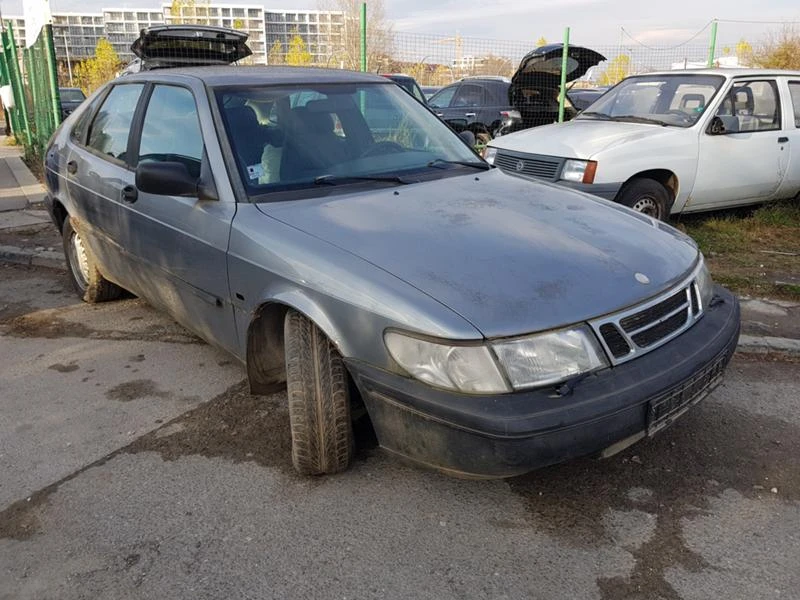 Saab 900 2,3i ЗА ЧАСТИ, снимка 2 - Автомобили и джипове - 49209867