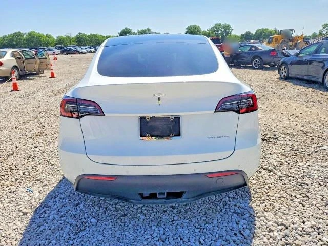Tesla Model Y, снимка 6 - Автомобили и джипове - 54818776