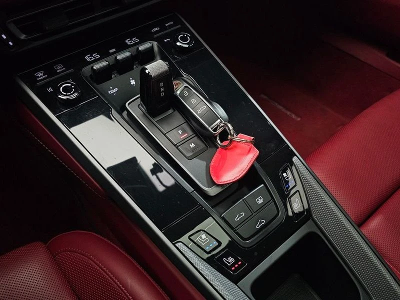 Porsche 911 3.0 Automatic, снимка 9 - Автомобили и джипове - 55906088