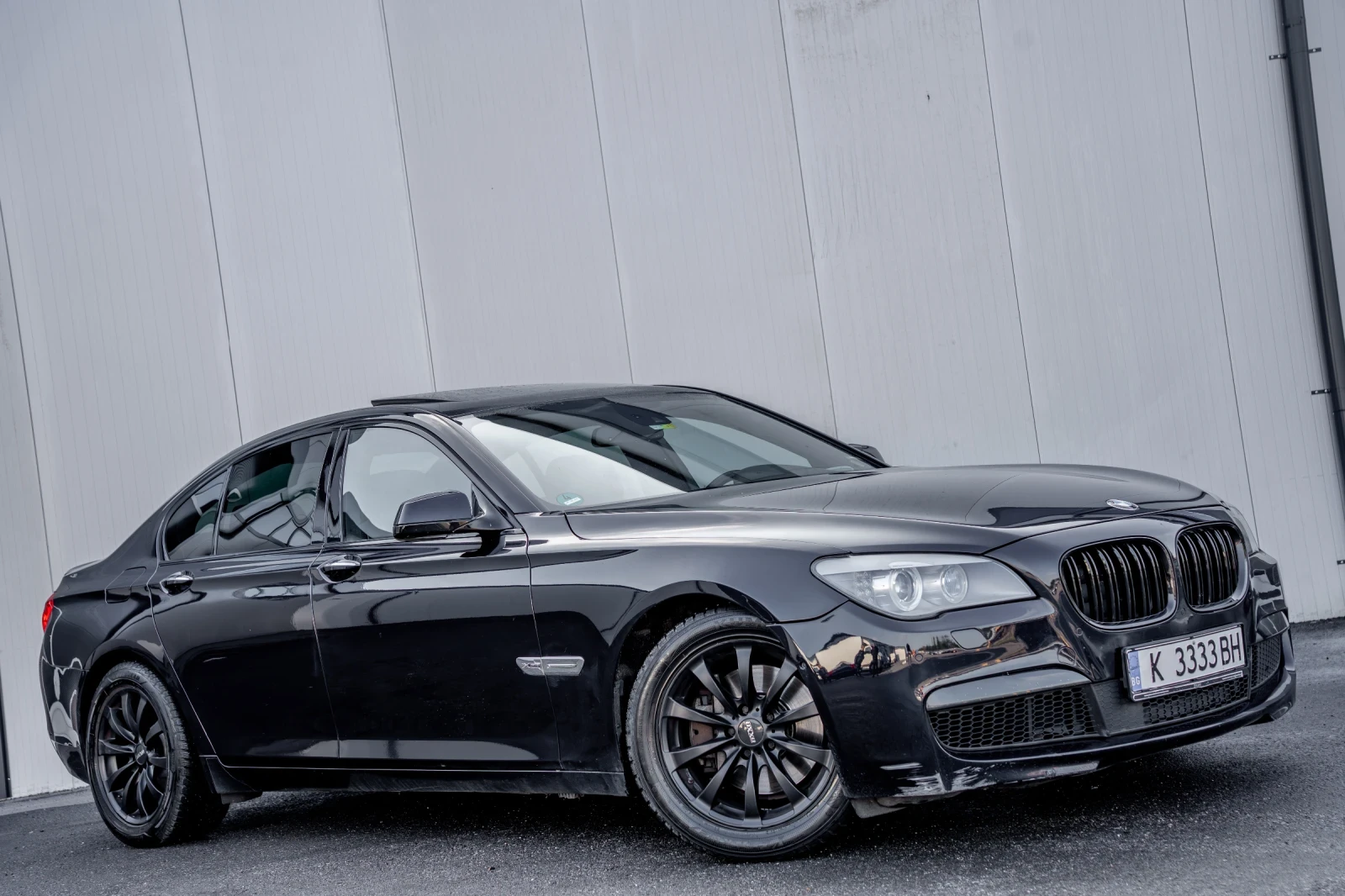 BMW 750 Лизинг без доказване на доходи M CAR BULGARIA , снимка 1