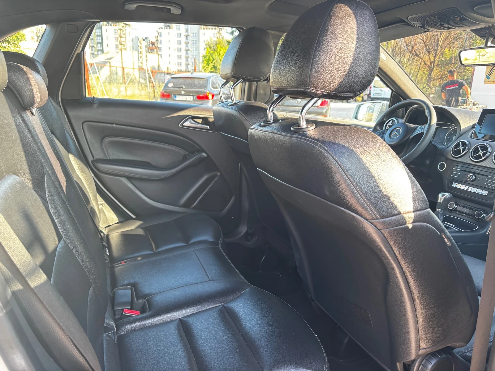 Mercedes-Benz B 180  - изображение 7