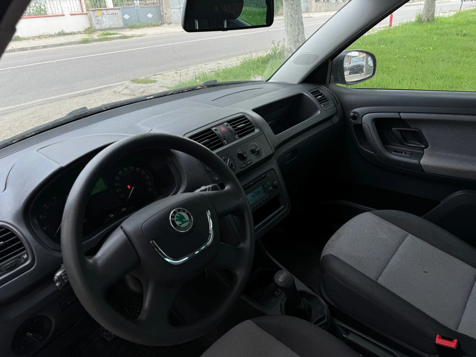 Skoda Fabia 1.2 BENZIN AUSTRIA - изображение 9