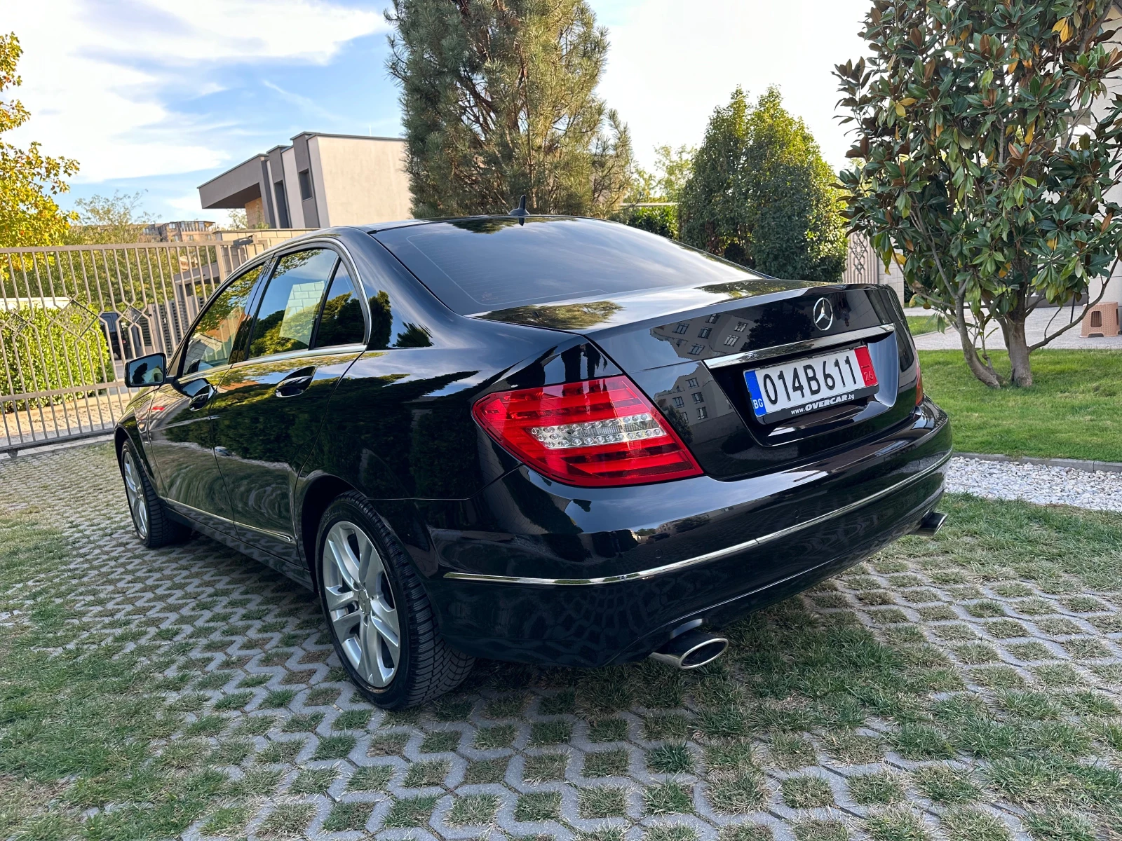 Mercedes-Benz C 300 cdi 4MATIC* AVANTGARDE - изображение 3