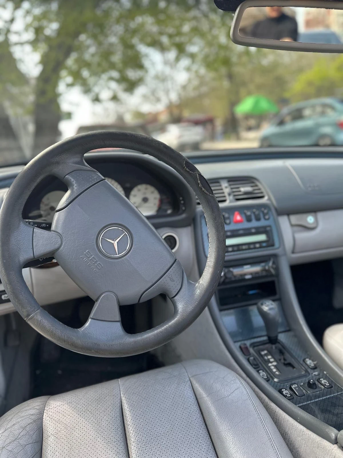 Mercedes-Benz CLK 320i - изображение 5