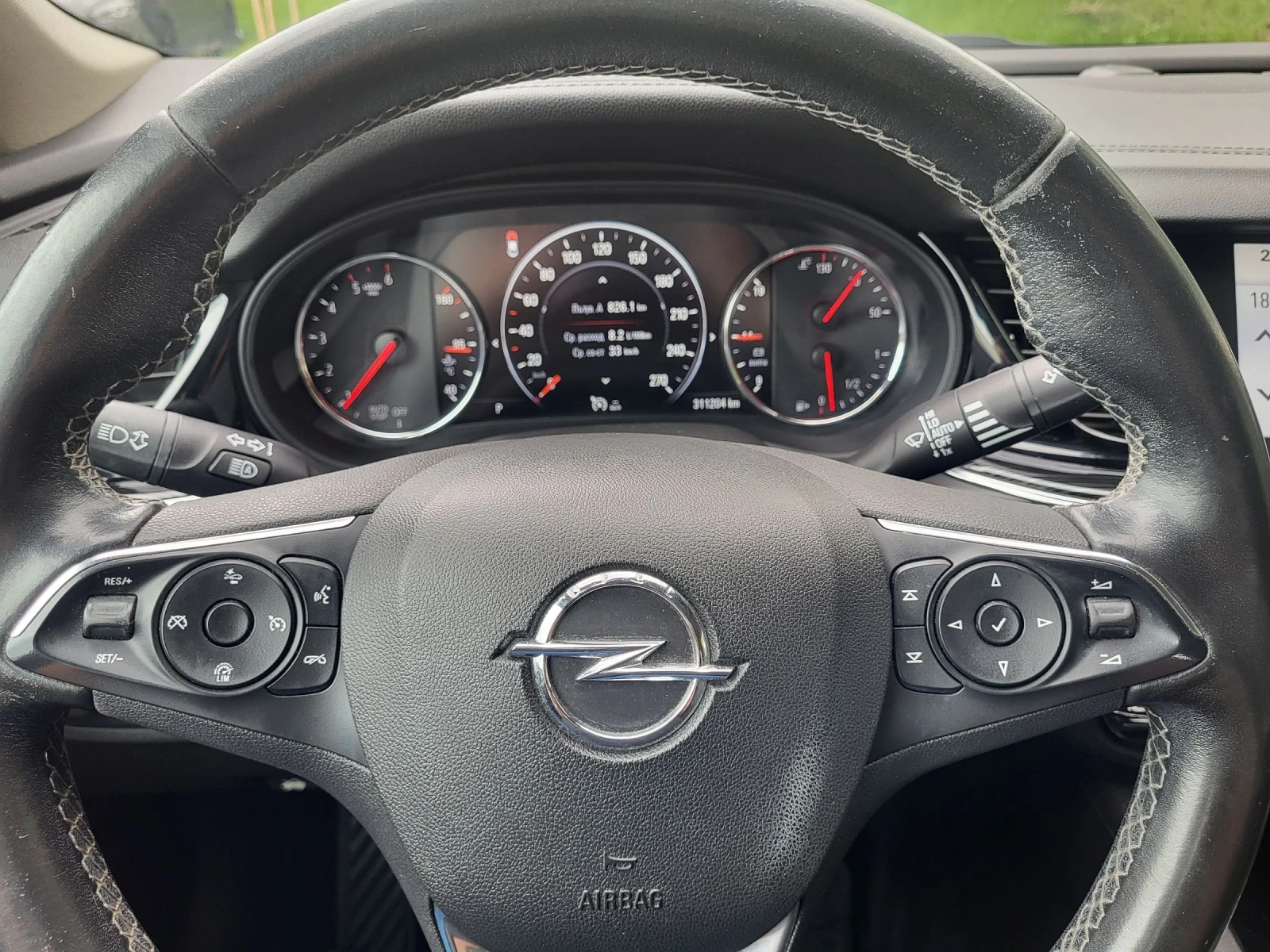 Opel Insignia 2.0 тдци 170коня Автоматик Кожа  - изображение 7