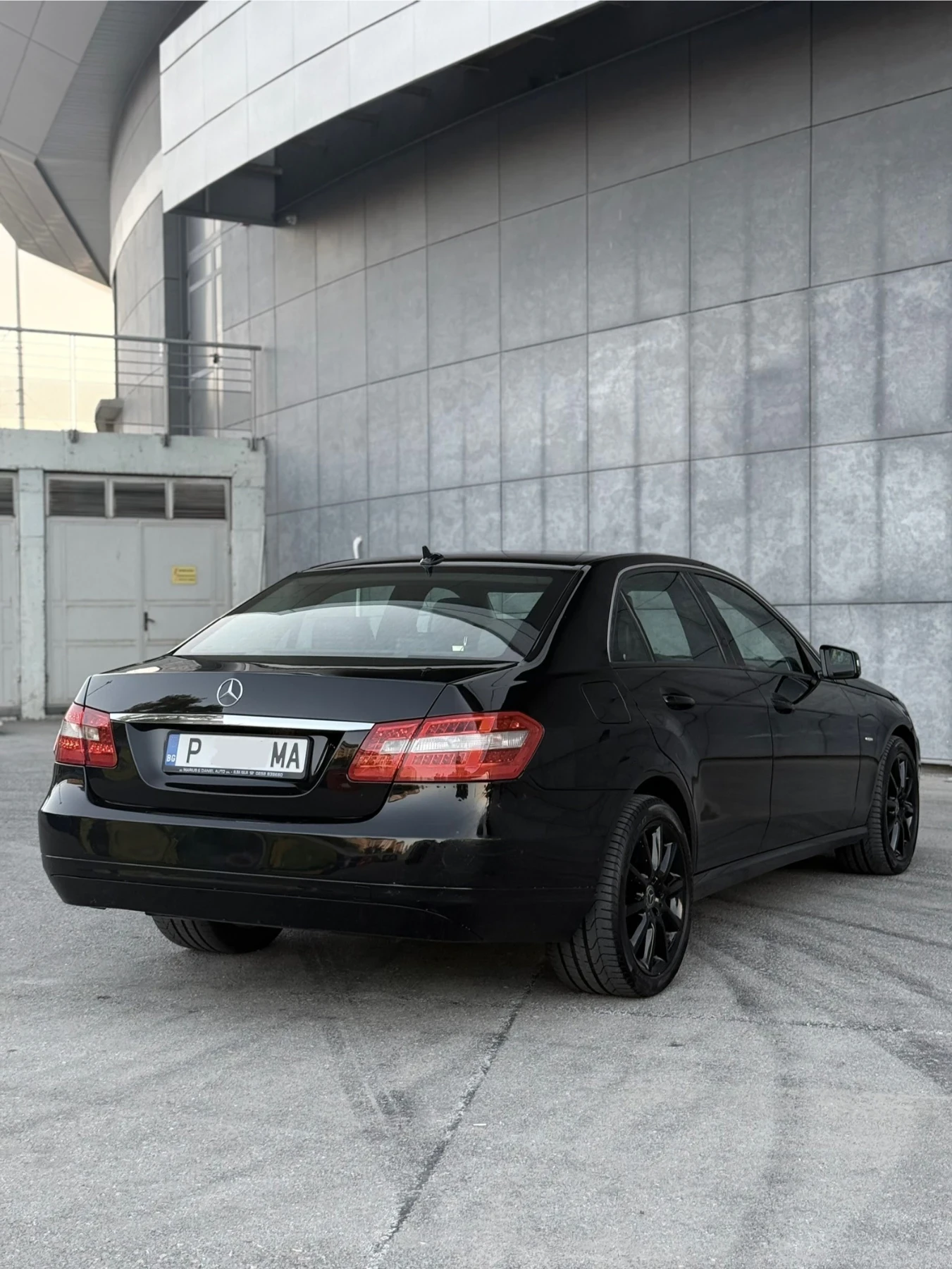 Mercedes-Benz E 200 2.2 CDI - изображение 7