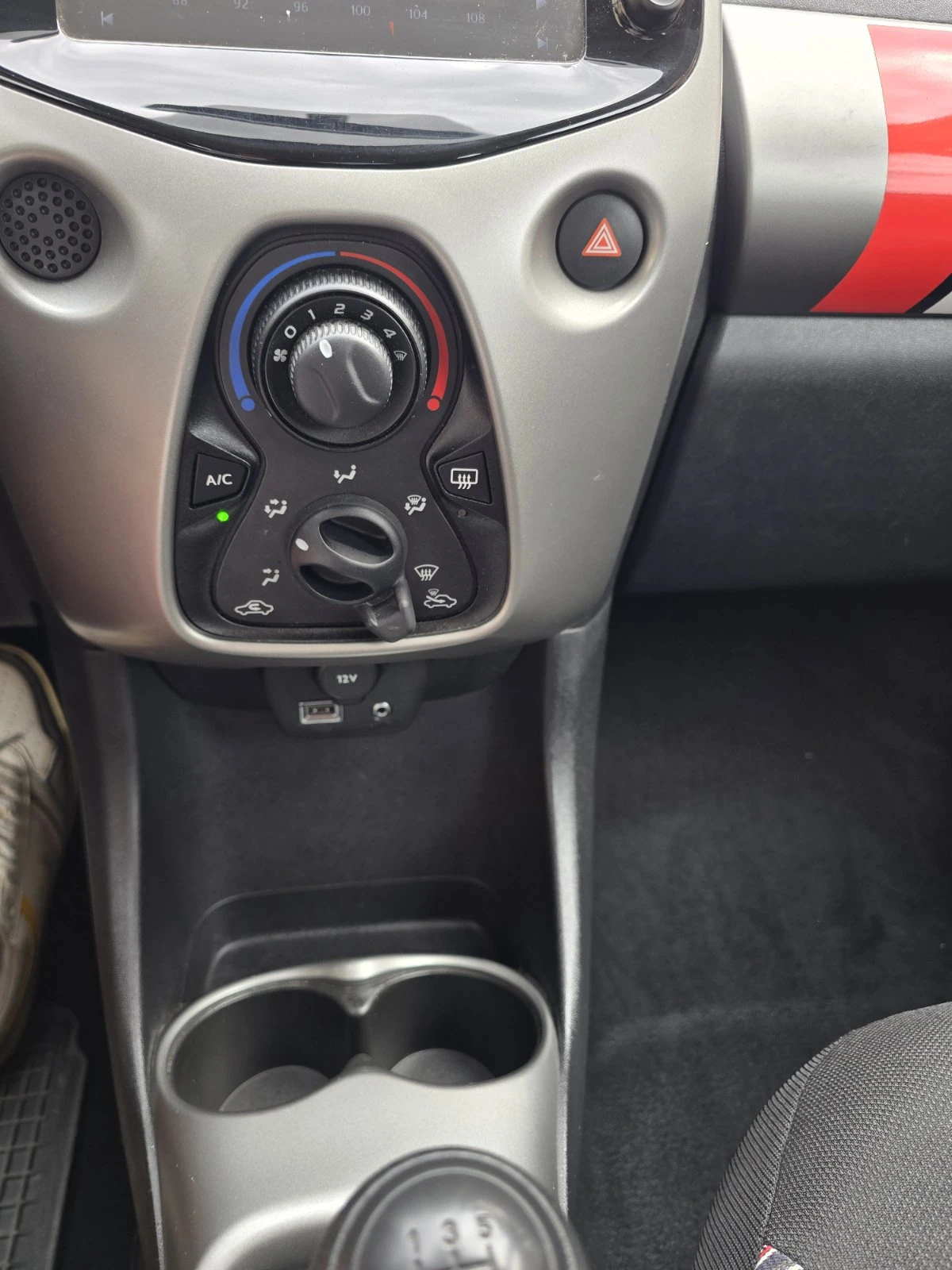 Citroen C1 Airscape | |   | Mobile.bg   15