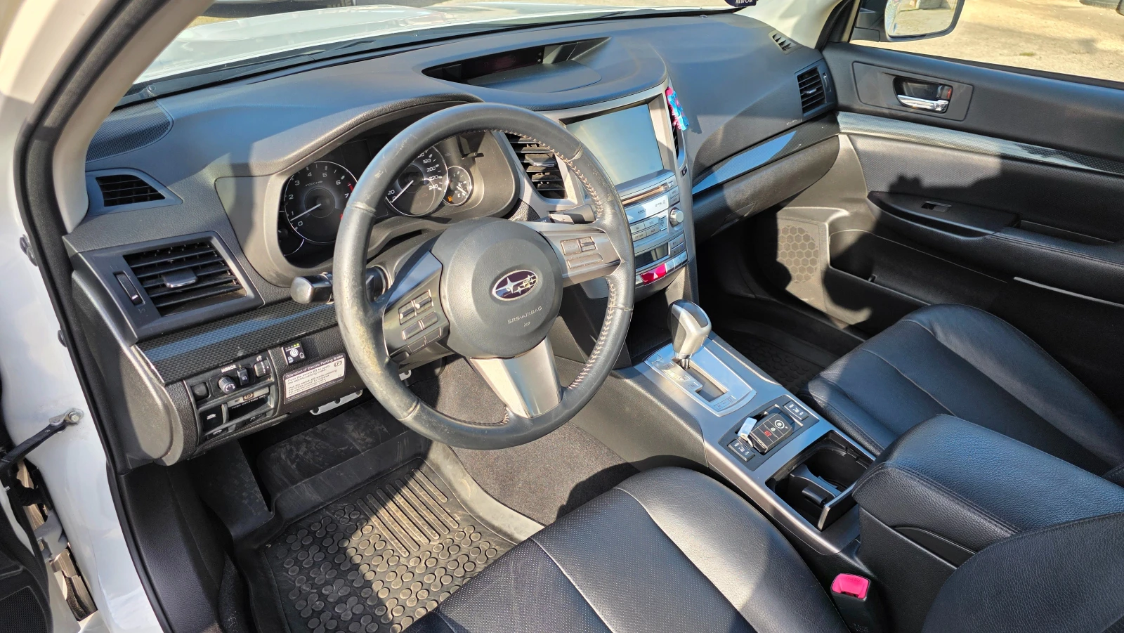 Subaru Legacy 2.5  . | Mobile.bg   7