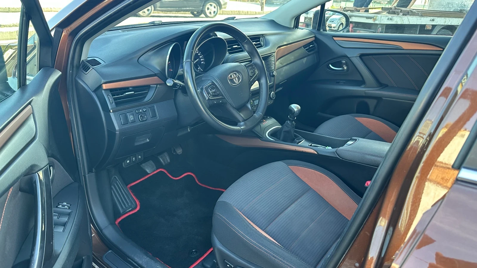 Toyota Avensis 2.0D-4D | Mobile.bg   8