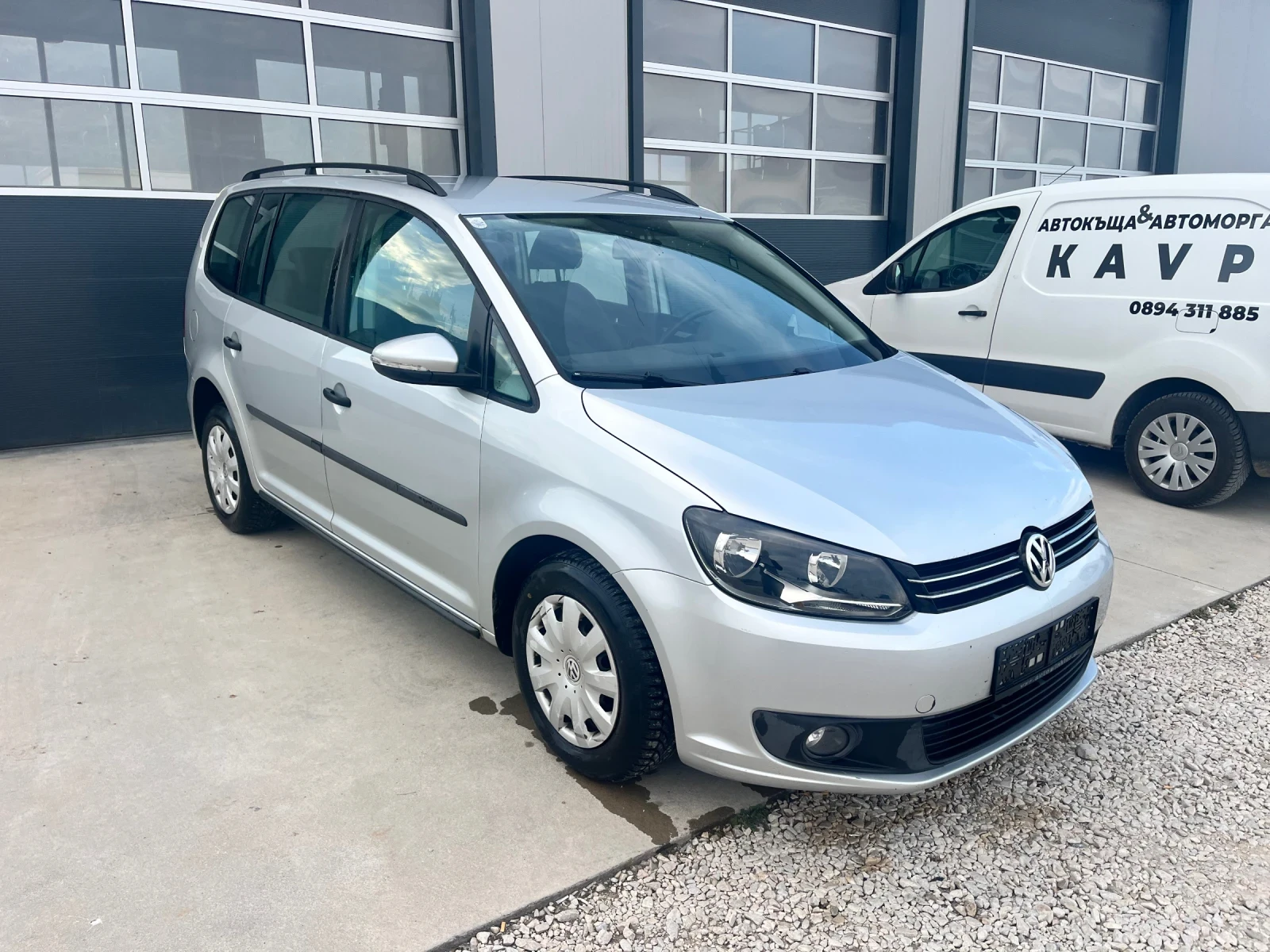 VW Touran 1.6TDI - изображение 2