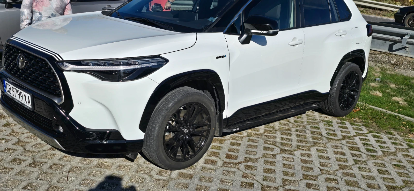 Toyota Corolla Cross  - изображение 7