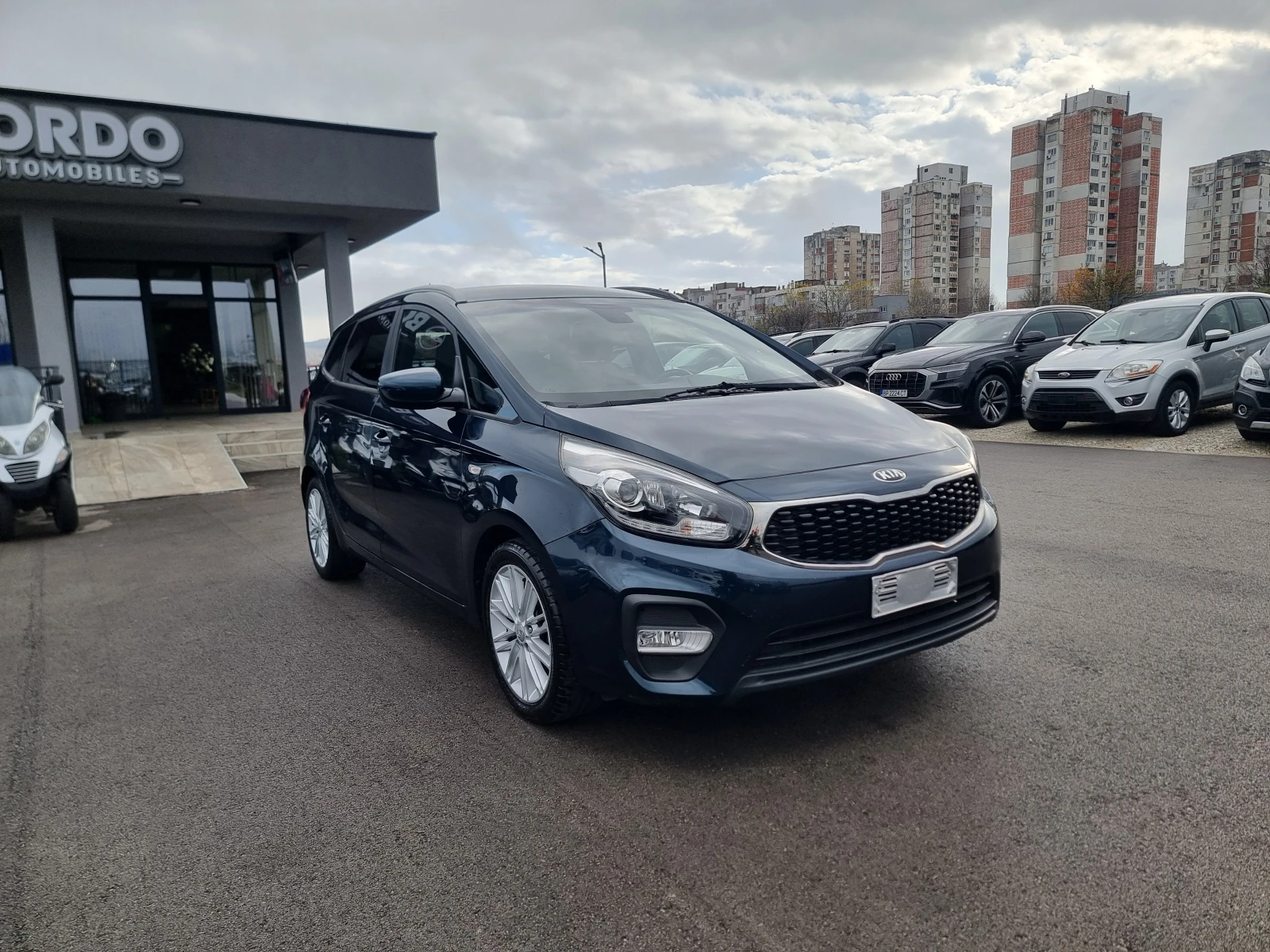 Kia Carens 1.7CRDI FACE - изображение 8