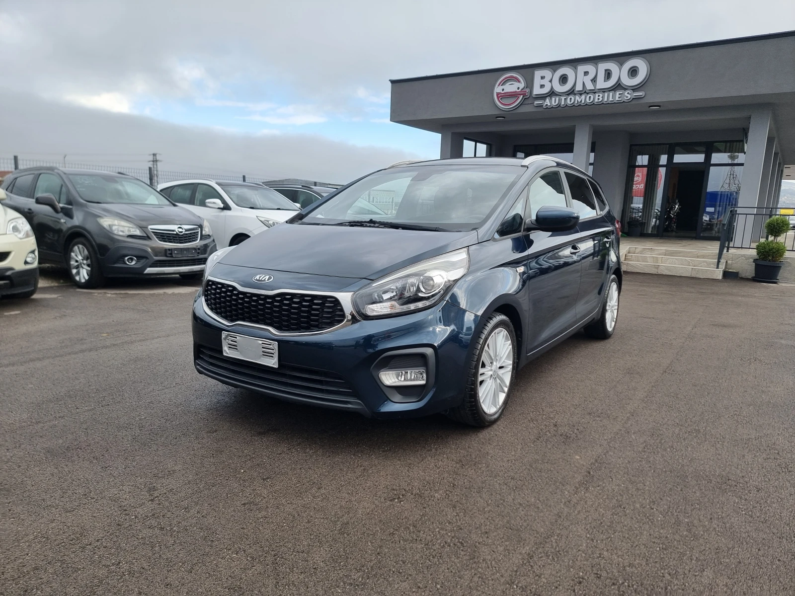Kia Carens 1.7CRDI FACE - изображение 2