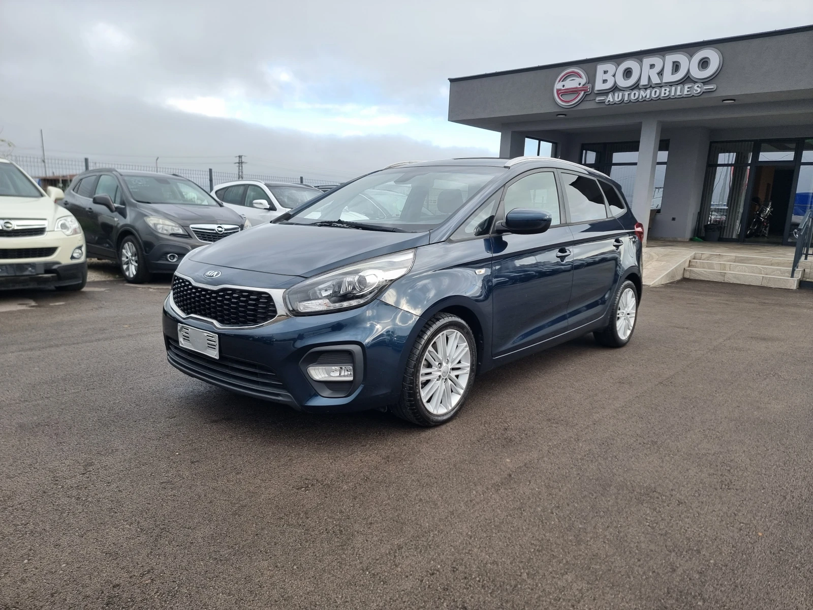 Kia Carens 1.7CRDI FACE - изображение 3