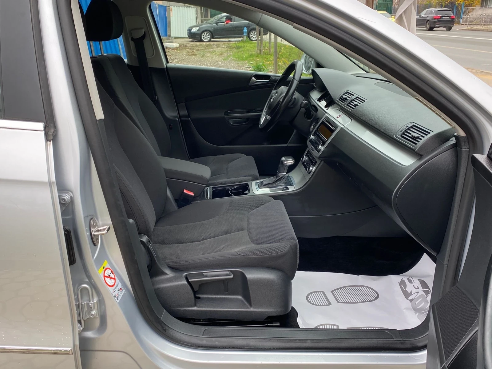 VW Passat 2.0TDi/AVTOMAT | Mobile.bg   11